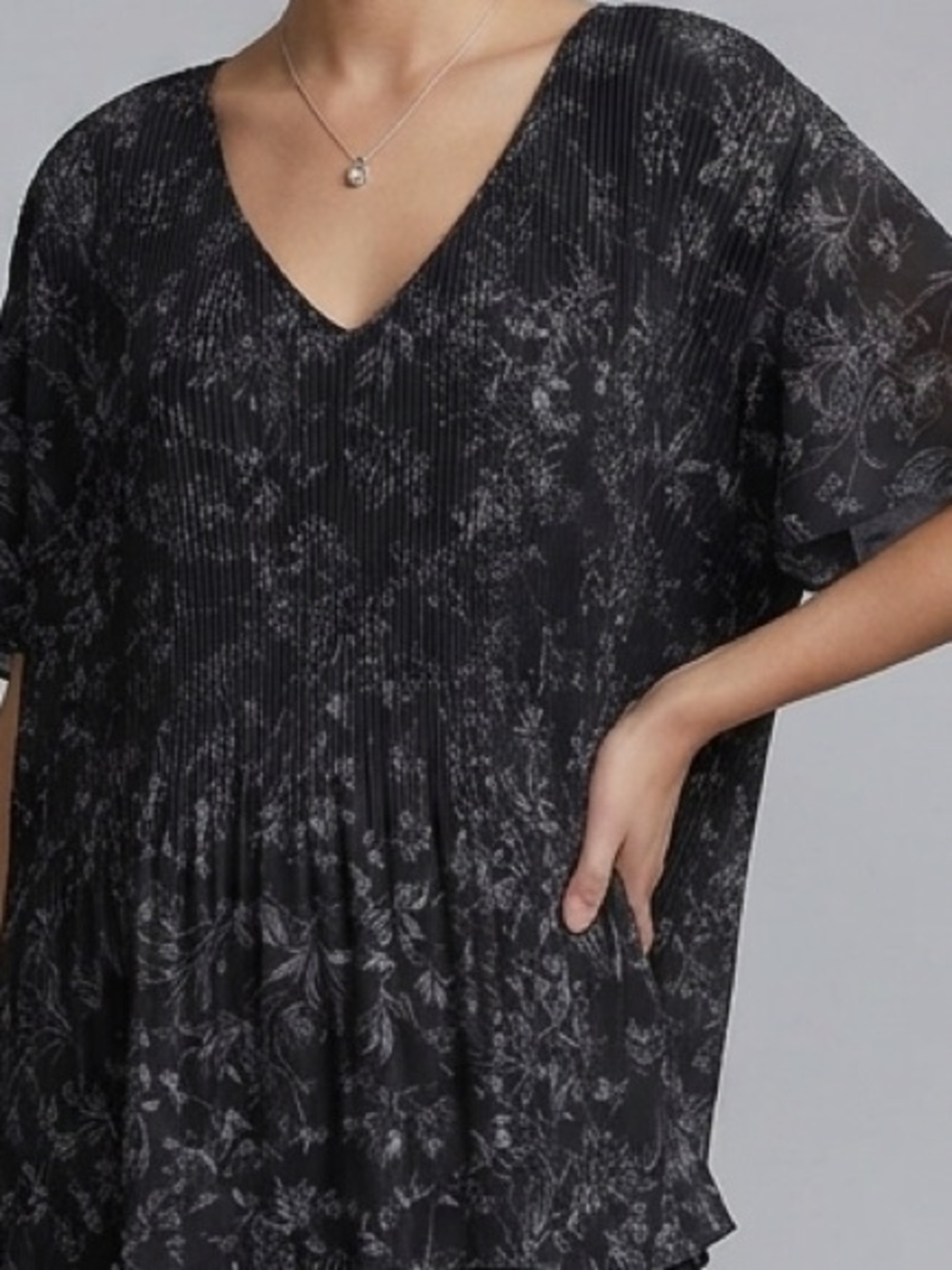 Penn's  Pleated Floral Top